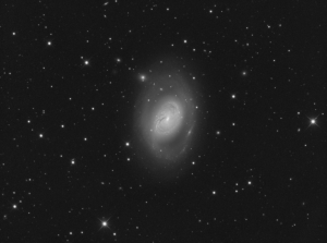 M96 - Spiral in Leo